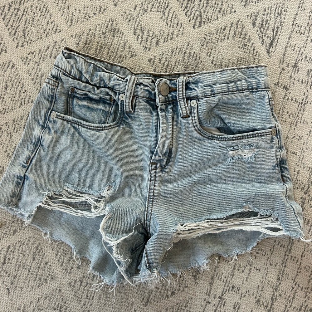 BLANKNYC the barrow denim cutoff shorts